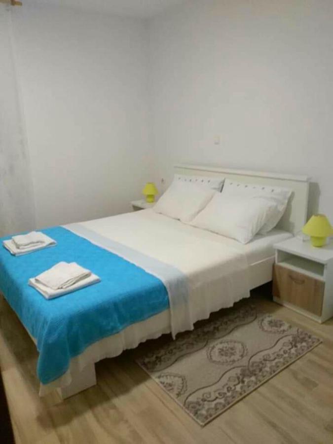 Apartmani Ruzmarin - Seget Donji, تروغير المظهر الخارجي الصورة