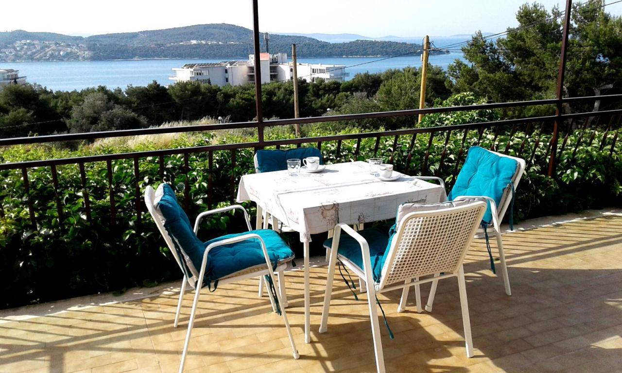 Apartmani Ruzmarin - Seget Donji, تروغير المظهر الخارجي الصورة
